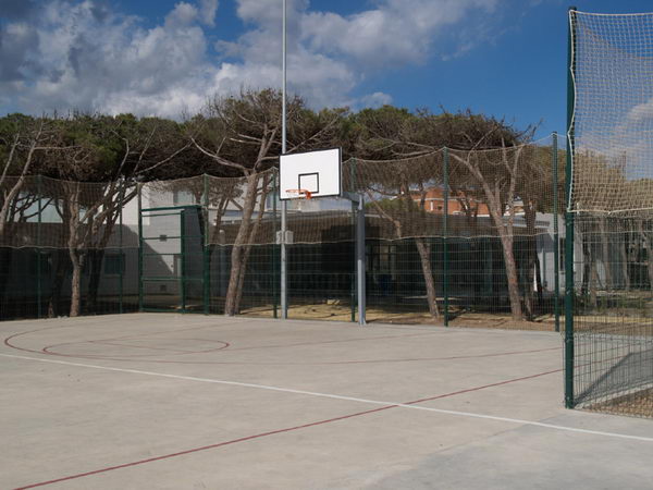 Pista esportiva del Centre Cívic de Gavà Mar